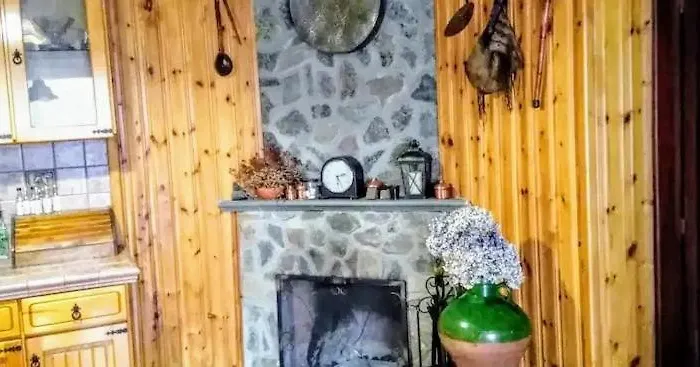 σπίτι με θέα Alona